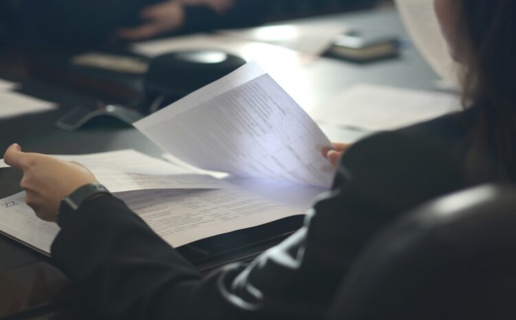  How Early Evidence Can Define the Direction of a Case